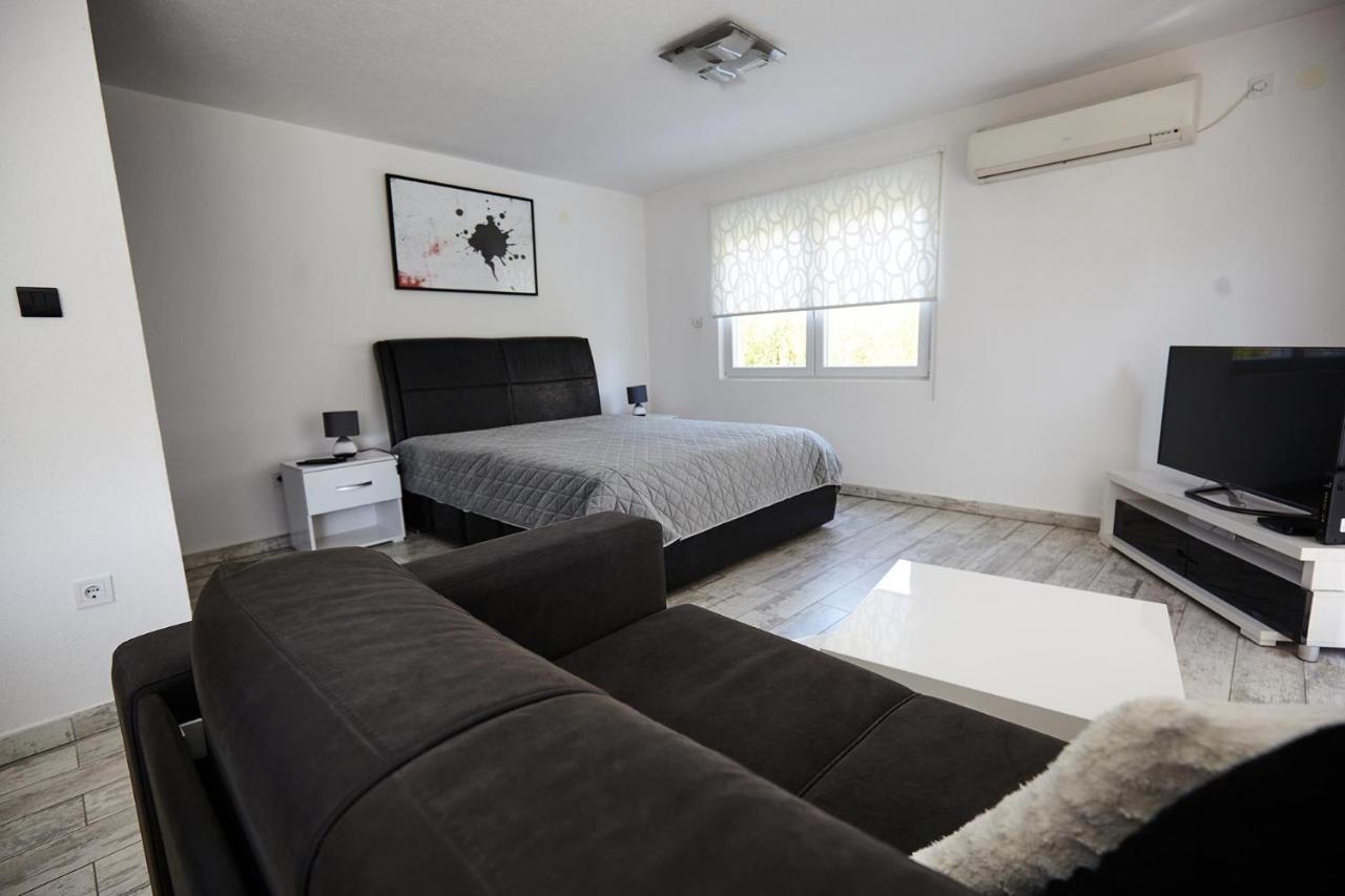 Apartment Azulmburgo Vrnjačka Banja 外观 照片